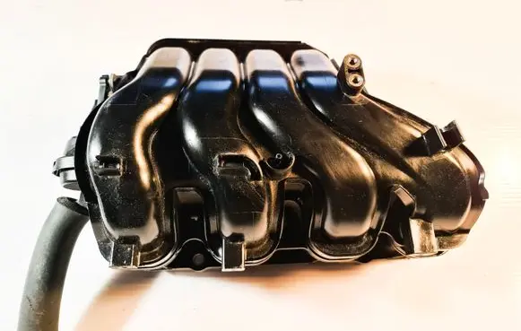 Hyundai Tucson TL Intake manifold 283102B640