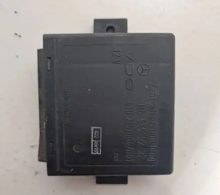 Mercedes-Benz Vito Viano W639 Door central lock control unit/module 0165459232 410215004001