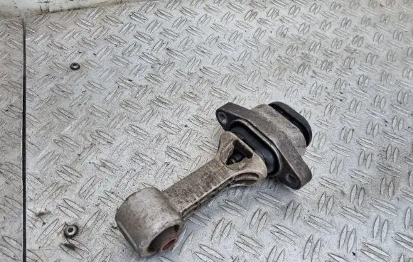 KIA Rio Engine mount bracket 219593X000