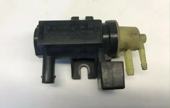 Mercedes-Benz A W169 Turbo solenoid valve A0061536628 nr407