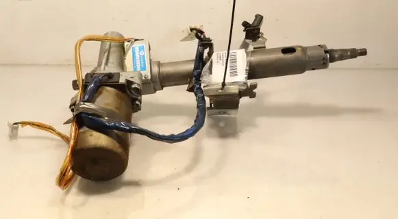Toyota Yaris Power steering pump 61205400