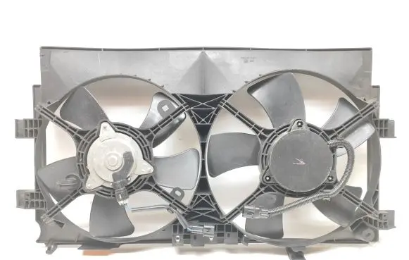 Mitsubishi Outlander Radiator cooling fan shroud