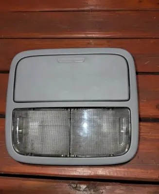 Honda Accord Front seat light NF10T9S0