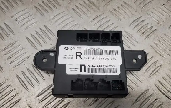 Chrysler Pacifica Door control unit/module P68316560AB 68316560AB