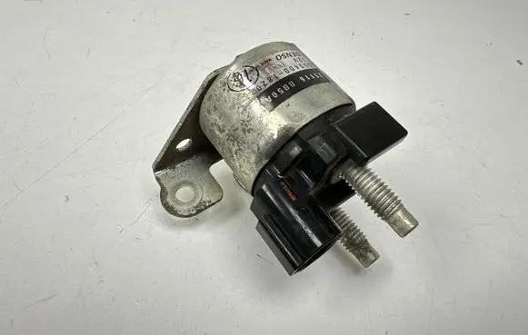 Nissan Qashqai Ignition-blocking relay 25116BB50A