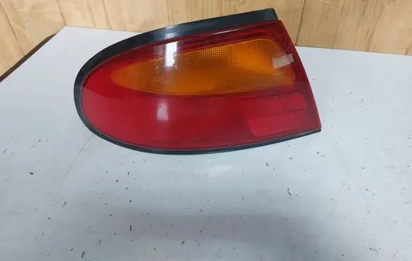 Mazda 323 F Rear/tail lights 0431439