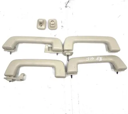 Ford Fusion II A set of handles for the ceiling 