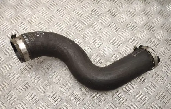 Audi A5 8T 8F Intercooler hose/pipe 8K0145737Q
