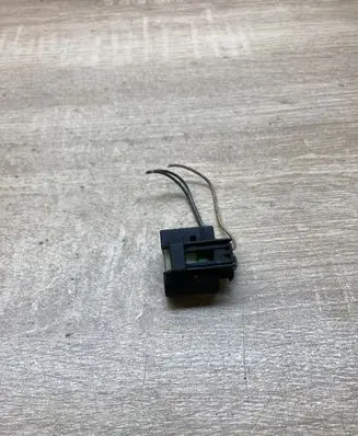 BMW 3 E90 E91 Plug wire 7508154