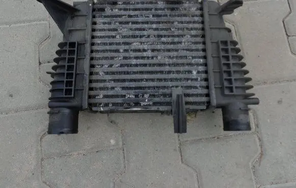 Renault Modus Intercooler radiator 8200170504