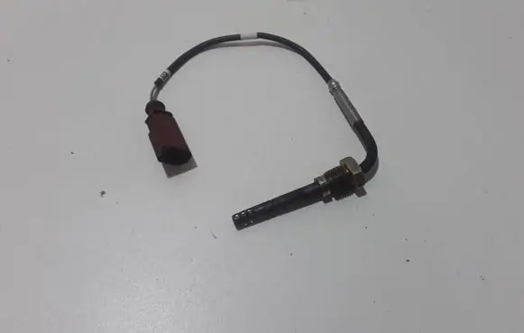Volkswagen Touareg I Exhaust gas temperature sensor 059906088BP 836905638