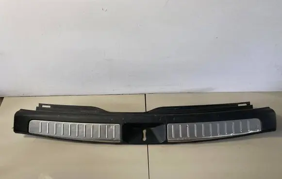 Toyota Avensis T250 Trunk/boot sill cover protection 58387-05090