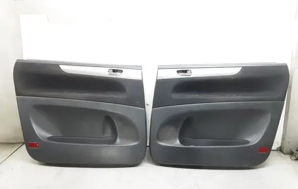 Toyota Avensis Verso Interior set 