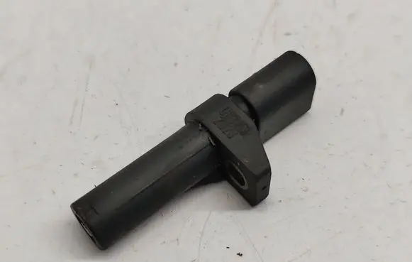 Mercedes-Benz A W168 Crankshaft position sensor A0031532828 0031532828