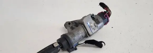 Skoda Superb B5 (3U) Ignition lock 4B0905851N