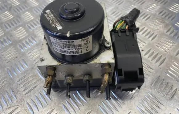 Volvo XC90 ABS Pump P30643979 30643982