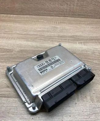 Audi A6 S6 C5 4B Engine control unit/module ECU 038906019LL 0281011214
