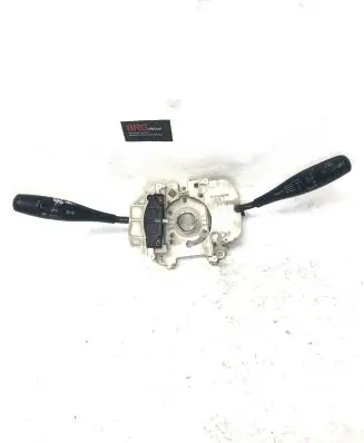 Mitsubishi Galant Wiper turn signal indicator stalk/switch 175326L MB376334X7 18139741