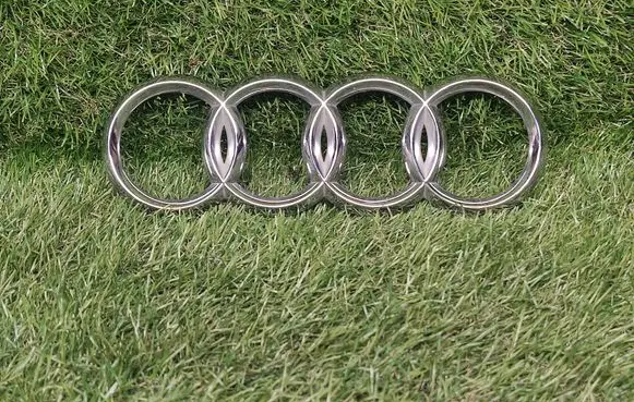 Audi Q7 4L Manufacturers badge/model letters 4E0853742