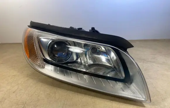 Volvo S80 Headlight/headlamp 31214169