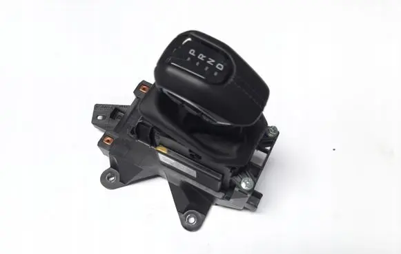 Volkswagen Amarok II Gear shifter/selector MB3P-7P427-GFW