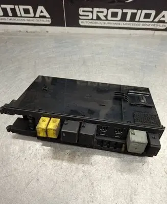 Mercedes-Benz C W203 Comfort/convenience module 2095450701