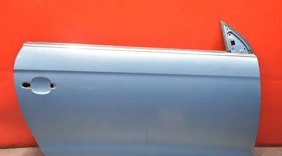 Volkswagen Eos Front door