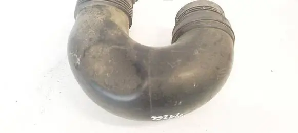 Volkswagen Jetta V Air intake hose/pipe 1K0129618AE