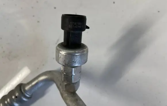 Air conditioning (A/C) pressure sensor