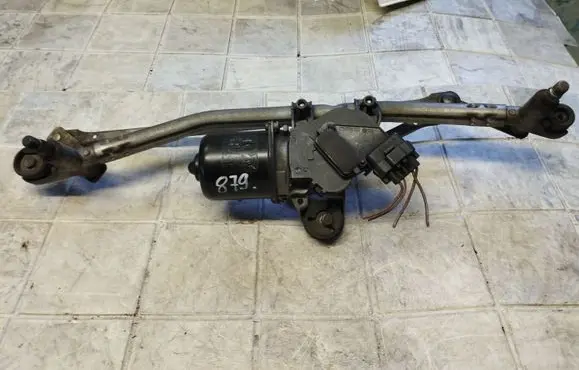 Citroen C2 Front wiper linkage and motor