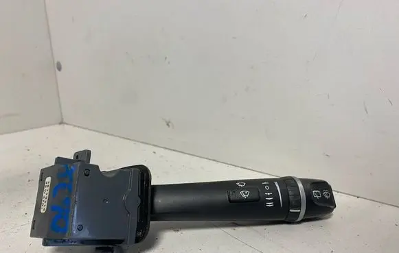 Volvo XC90 Wiper control stalk 30739218 06W37D
