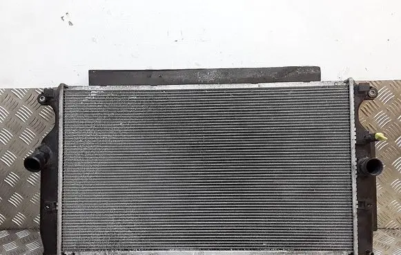 Toyota Verso Coolant radiator dt4221343081