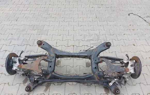 Subaru Forester SK Rear axle beam with reductor SUBFORBEL702980