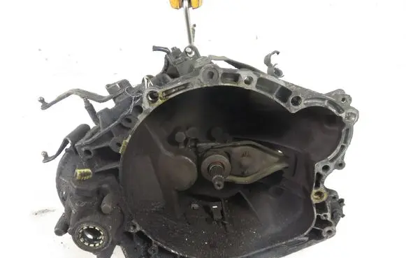 Peugeot 206 Manual 6 speed gearbox 20DL24