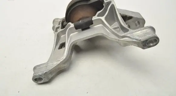 Mazda 3 Engine mounting bracket BCKAK1442