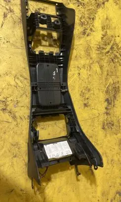 BMW 3 E92 E93 Panel drawer/shelf pad RZ5R10P2