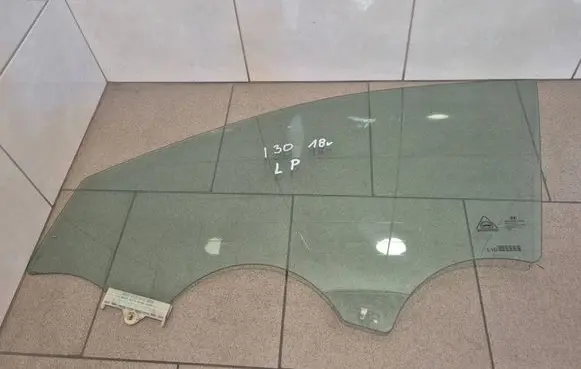 Hyundai i30 Front door window glass four-door 43R001167