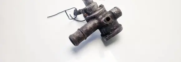 Volkswagen Golf IV Engine coolant pipe/hose 038121133A