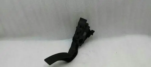 Mercedes-Benz A W176 Accelerator throttle pedal A2463001904