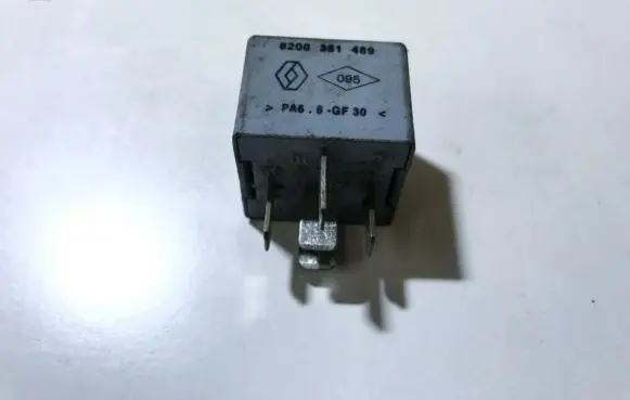 Renault Megane III Other relay 8200351489 20241077