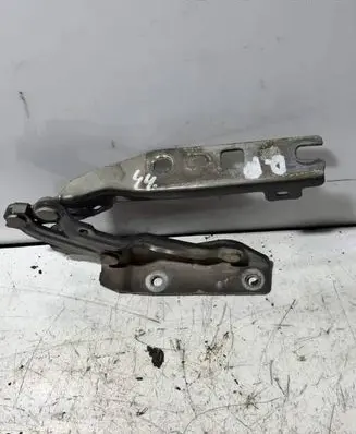 Volkswagen Golf VI Engine bonnet/hood hinges 5K0823302C
