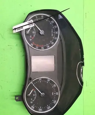 Skoda Octavia Mk2 (1Z) Speedometer (instrument cluster) 1Z0920903S 1352505135 VD104828
