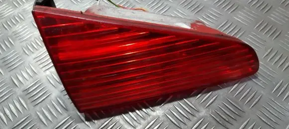Peugeot 607 Tailgate rear/tail lights 2543G