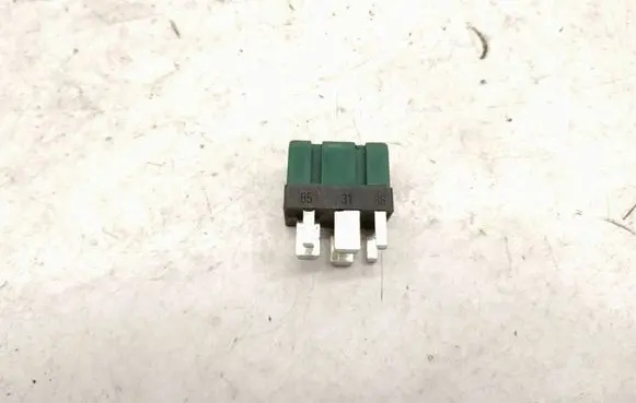 Mercedes-Benz S W140 Cruise control relay A0025420319 0025420319