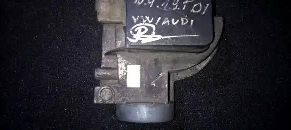 Audi 80 90 S2 B4 Mass air flow meter 0281002072 028906301