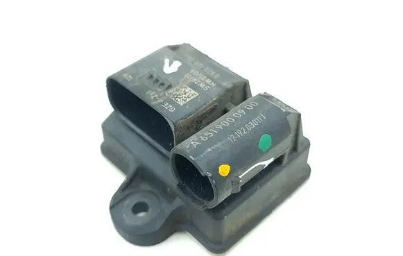 Mercedes-Benz B W246 W242 Glow plug pre-heat relay A6519000900