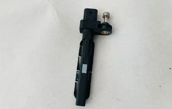 BMW 5 F10 F11 Crankshaft position sensor 7806782