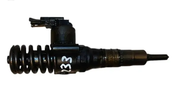 Audi A4 S4 B7 8E 8H Fuel injector 03G130073G 0414720404