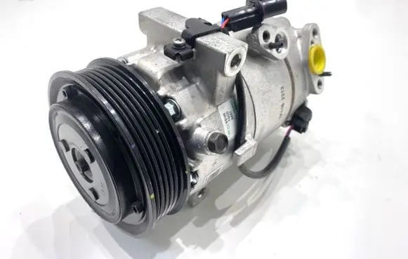 Hyundai i30 Air conditioning (A/C) compressor (pump) 97701G4500
