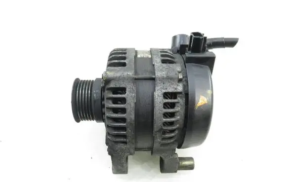 Ford Focus Generator/alternator 30667067 3M5T10300PC